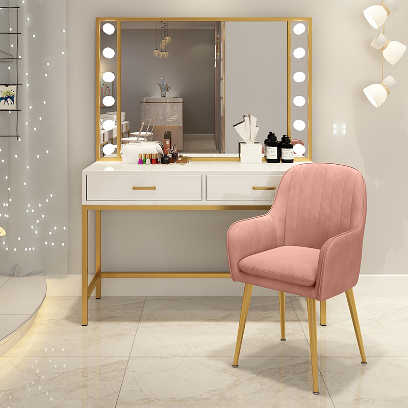 메이크업 테이블 사진 스튜디오 조명 포함 메이크업 테이 - Beauty And Makeup Studio 리뷰 및 가격